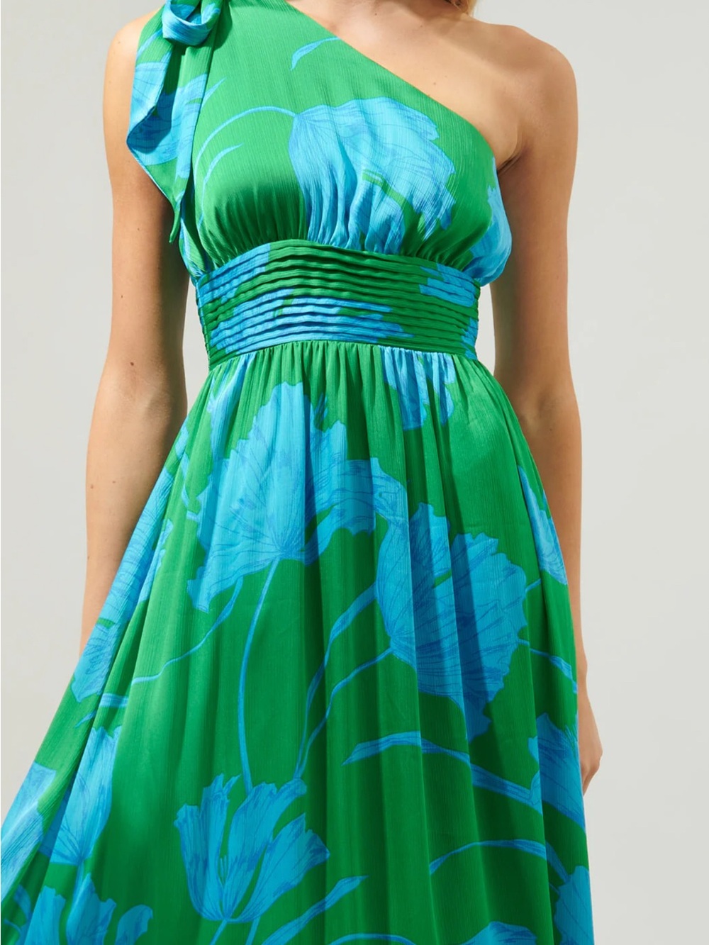 Sugarlips Seamoss Floral Bayou maxi dress
Size L
NWT
Green - Picture 2 of 7
